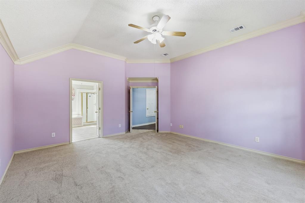 1801 Rolling Ridge Drive Grapevine, TX 76051 - Photo 24 of 37