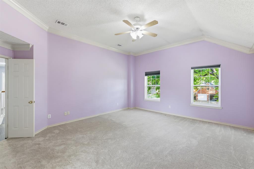 1801 Rolling Ridge Drive Grapevine, TX 76051 - Photo 25 of 37