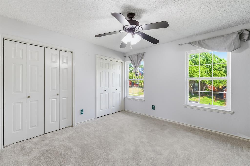 1801 Rolling Ridge Drive Grapevine, TX 76051 - Photo 27 of 37