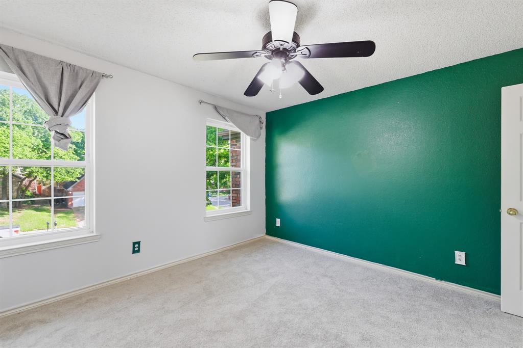 1801 Rolling Ridge Drive Grapevine, TX 76051 - Photo 28 of 37