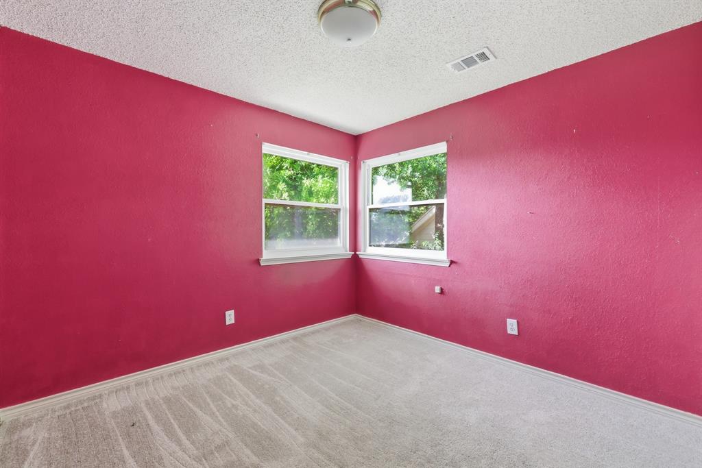 1801 Rolling Ridge Drive Grapevine, TX 76051 - Photo 30 of 37