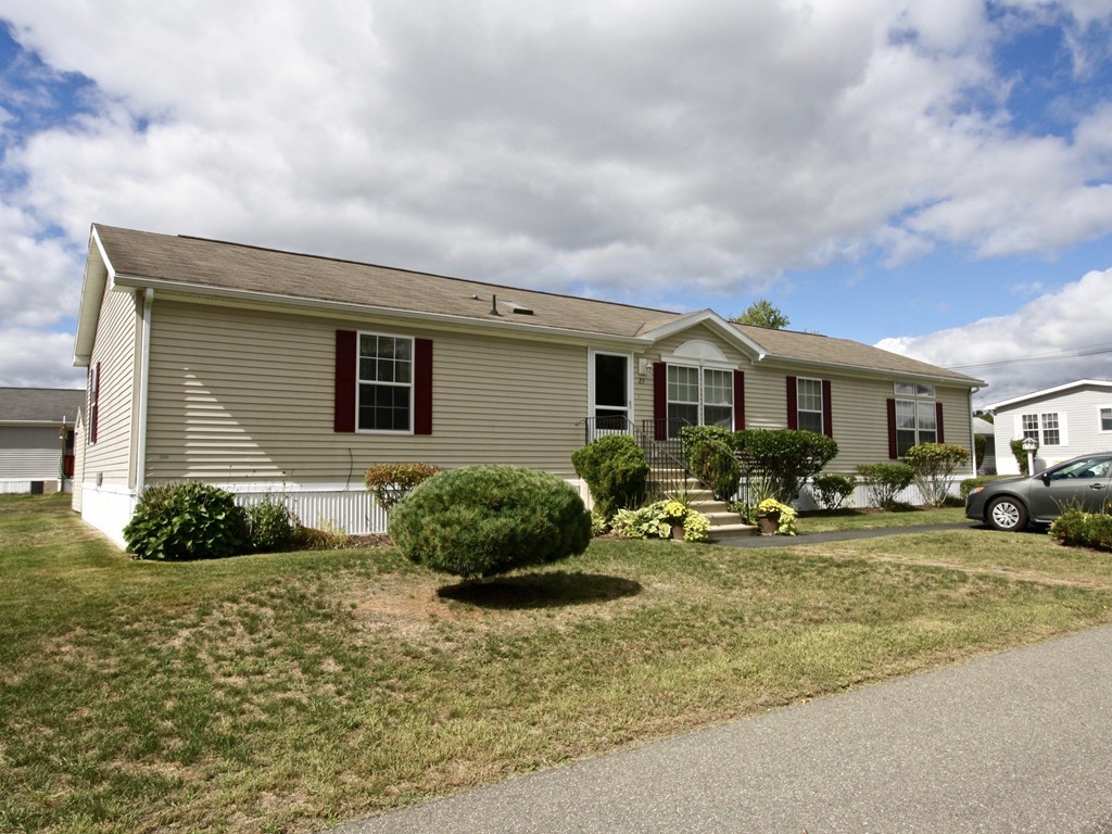 25 George's Loop Raynham, MA 02767 - Photo 1 of 30 Gallery Image 1