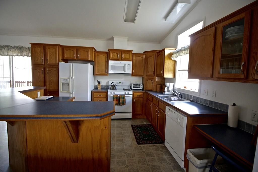 25 George's Loop Raynham, MA 02767 - Photo 11 of 30 Gallery Image 11