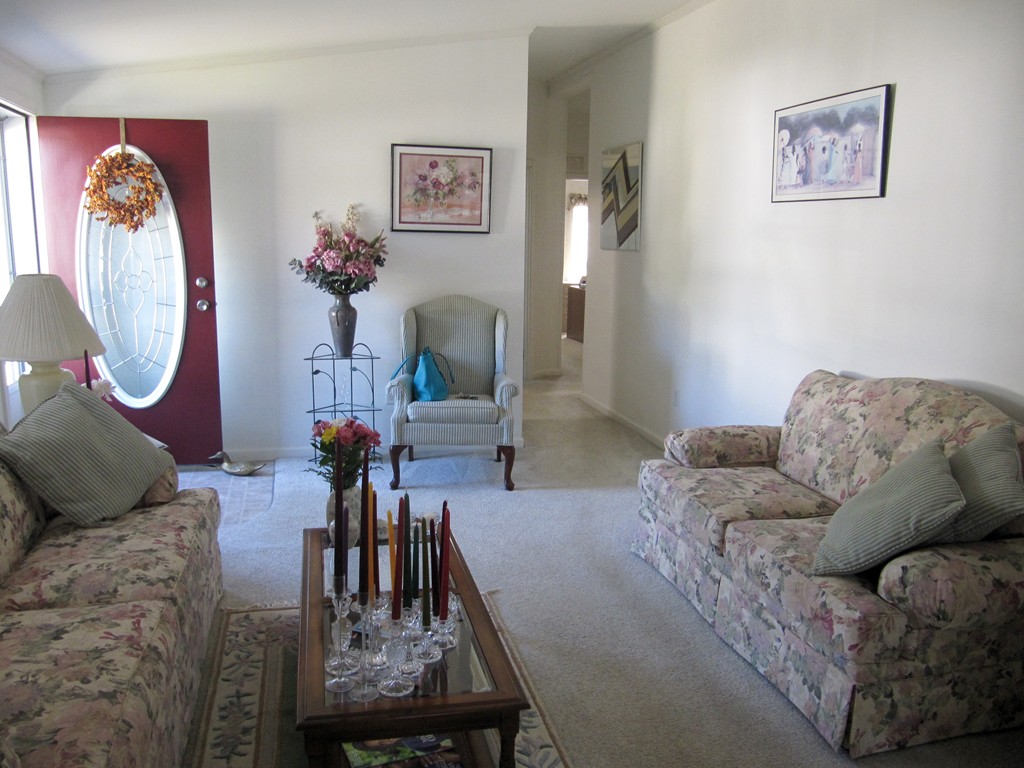 25 George's Loop Raynham, MA 02767 - Photo 3 of 30 Gallery Image 3