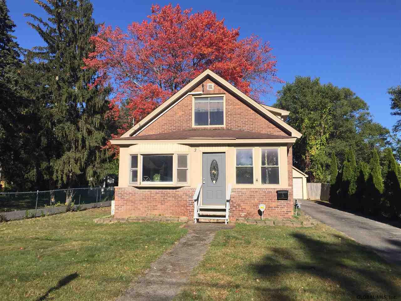 3 Pinehurst Road Colonie, NY 12205 - Photo 1 of 18 Photo 1