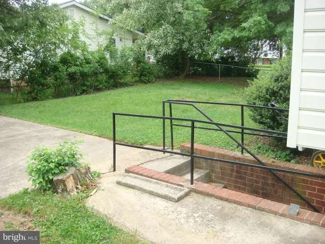 $3,800 | 1 Tifton Court, Potomac, MD 20854