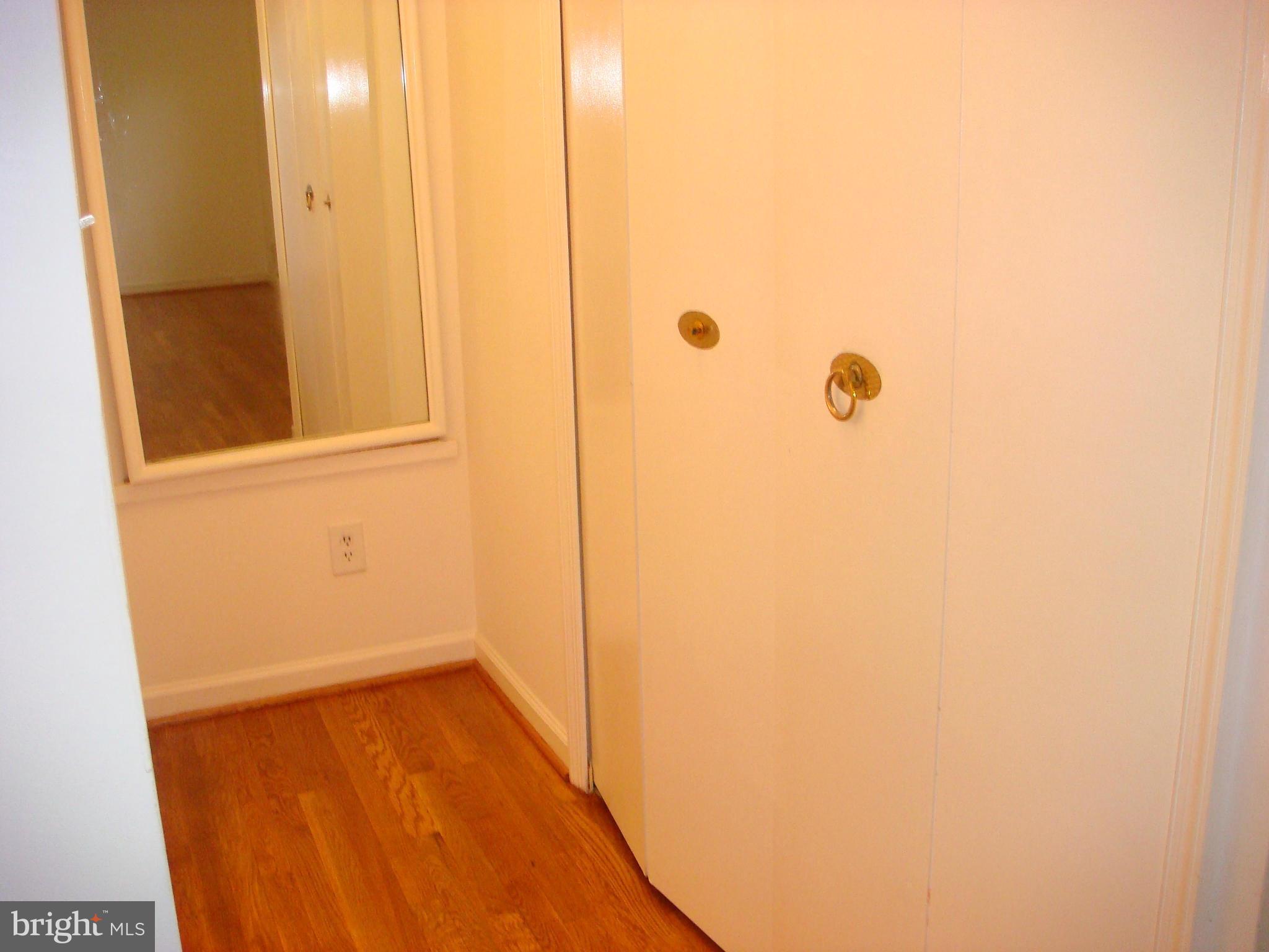 1 Tifton Court Potomac, MD 20854 - Photo 10 of 24 a view of a bathroom with a shower