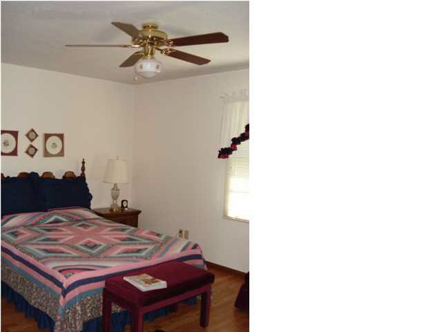 3266 West Martin Road Newburgh, IN 47630 - Photo 16 of 30 Gallery Image 16