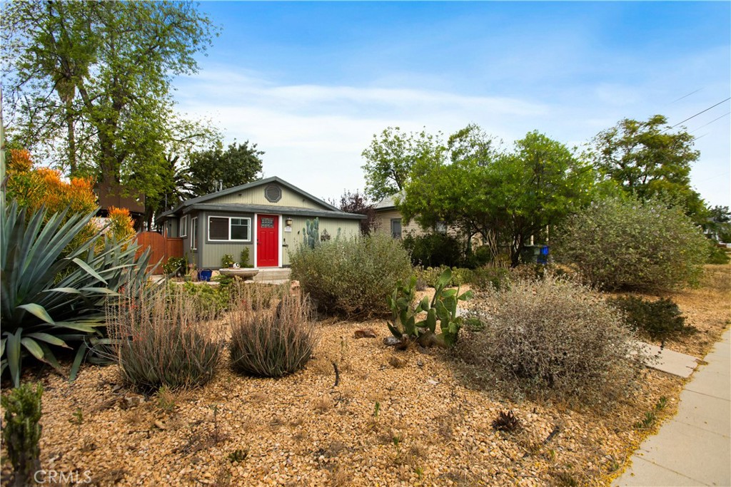 3359 Locust Street Riverside, CA 92501 - Photo 3 of 34