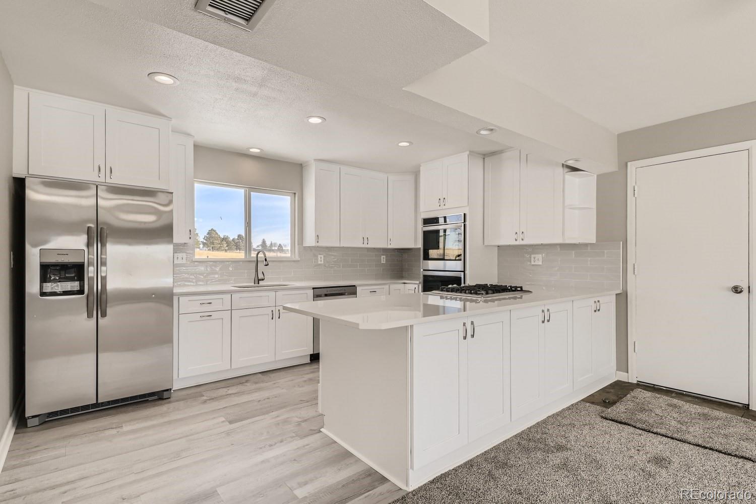 12675 Roundup Road Parker, CO 80138 - Photo 8 of 36 Gallery Image 8
