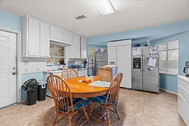 $299,000 | 906 Buena Vista Drive, Tallahassee, FL 32304