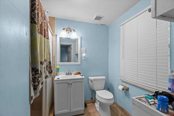 $299,000 | 906 Buena Vista Drive, Tallahassee, FL 32304