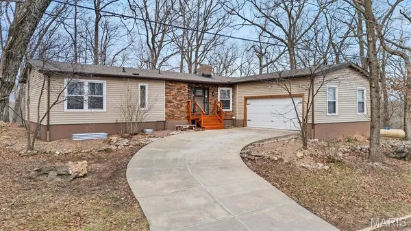 $340,000 | 1900 Glenn Court, Marthasville, MO 63357
