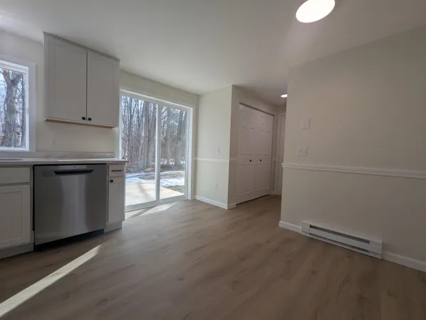 $350,000 | 10 Everett Court, Unit 10, Westbrook, ME 04092