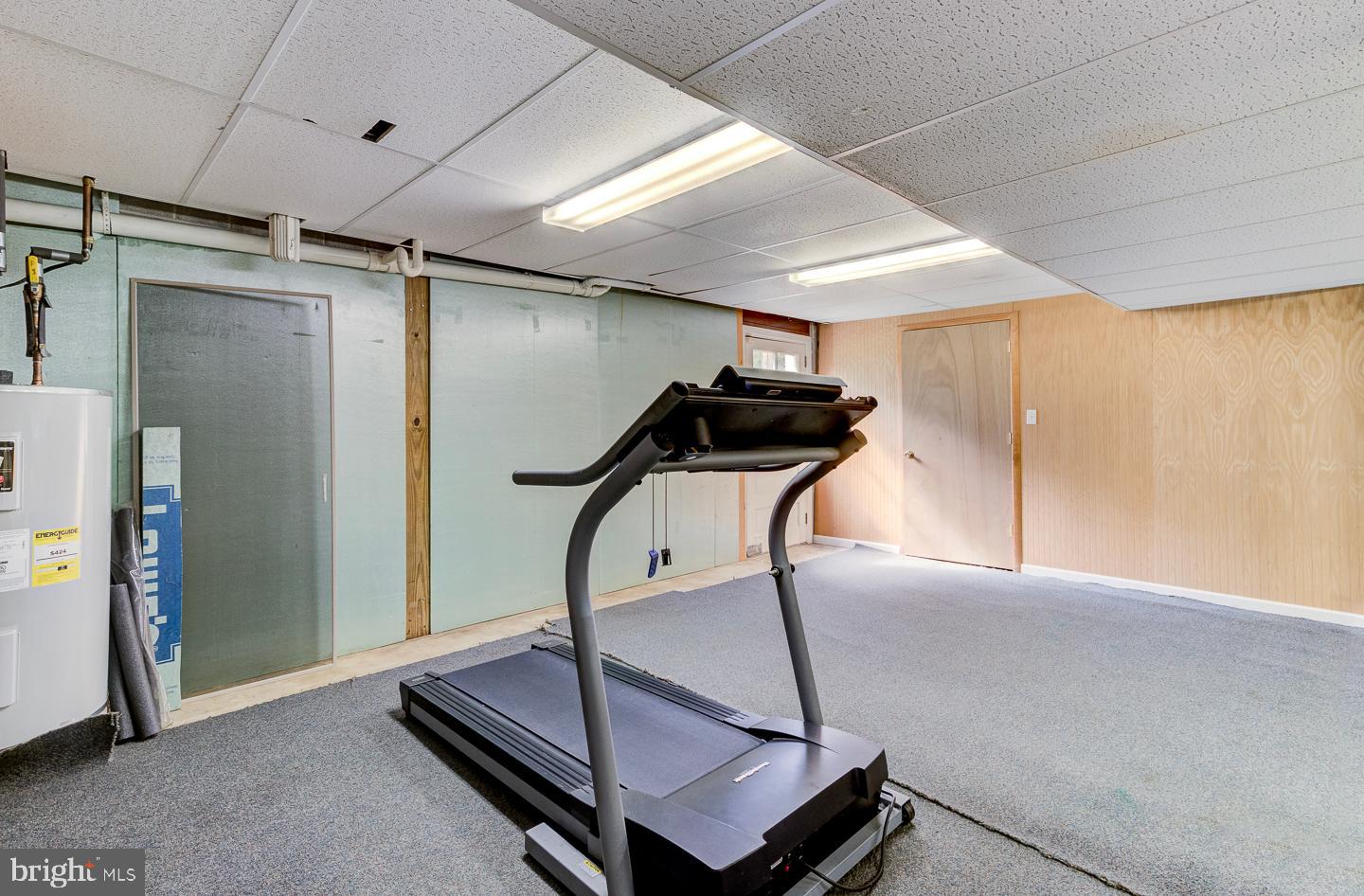469 Dean Drive Kennett Square, PA 19348 - Photo 42 of 47 a room with gym equipment
