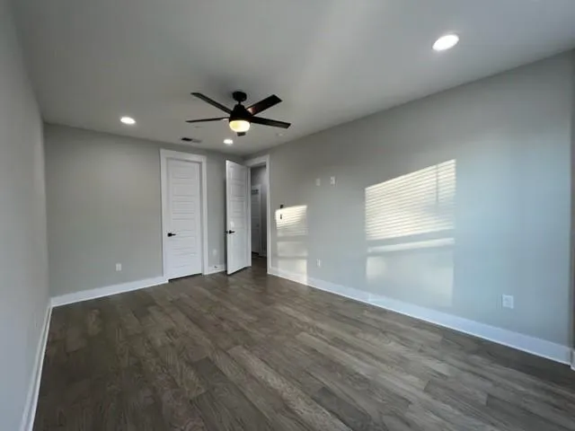 $2,900 | 313 North Mill Street, Lewisville, TX 75057