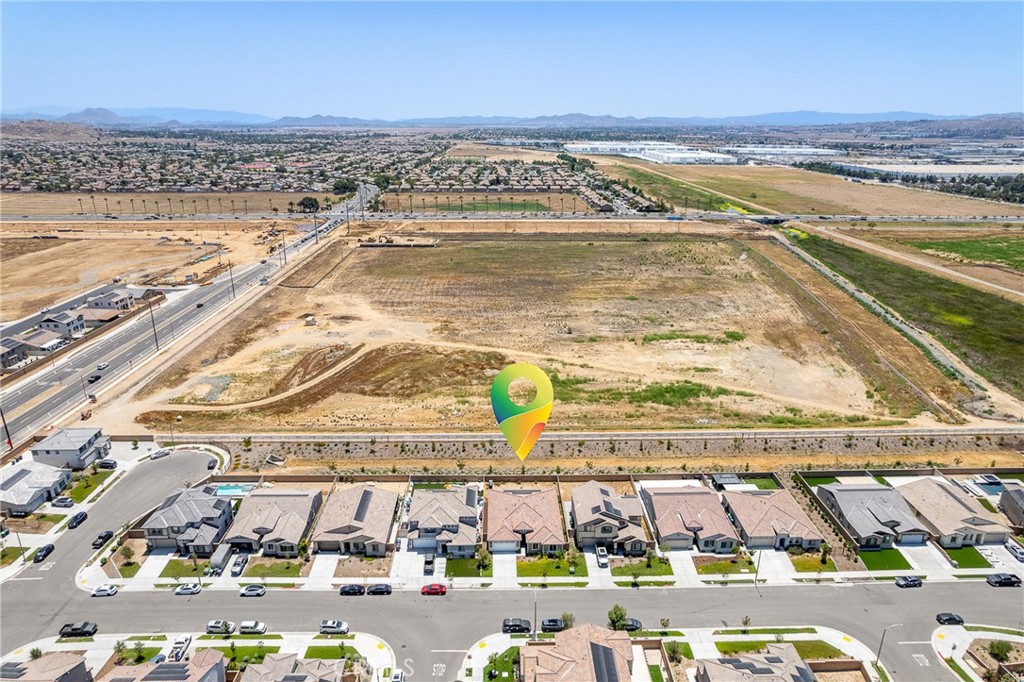711 Ballesteros Street Perris, CA 92571 - Photo 10 of 39 Community aerial photography