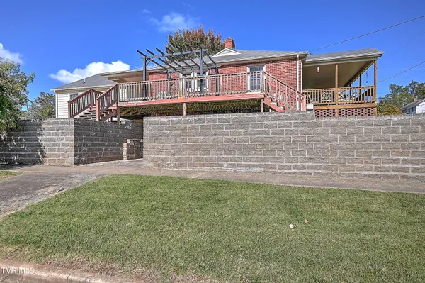 $314,900 | 700 Park Street, Bristol, VA 24201