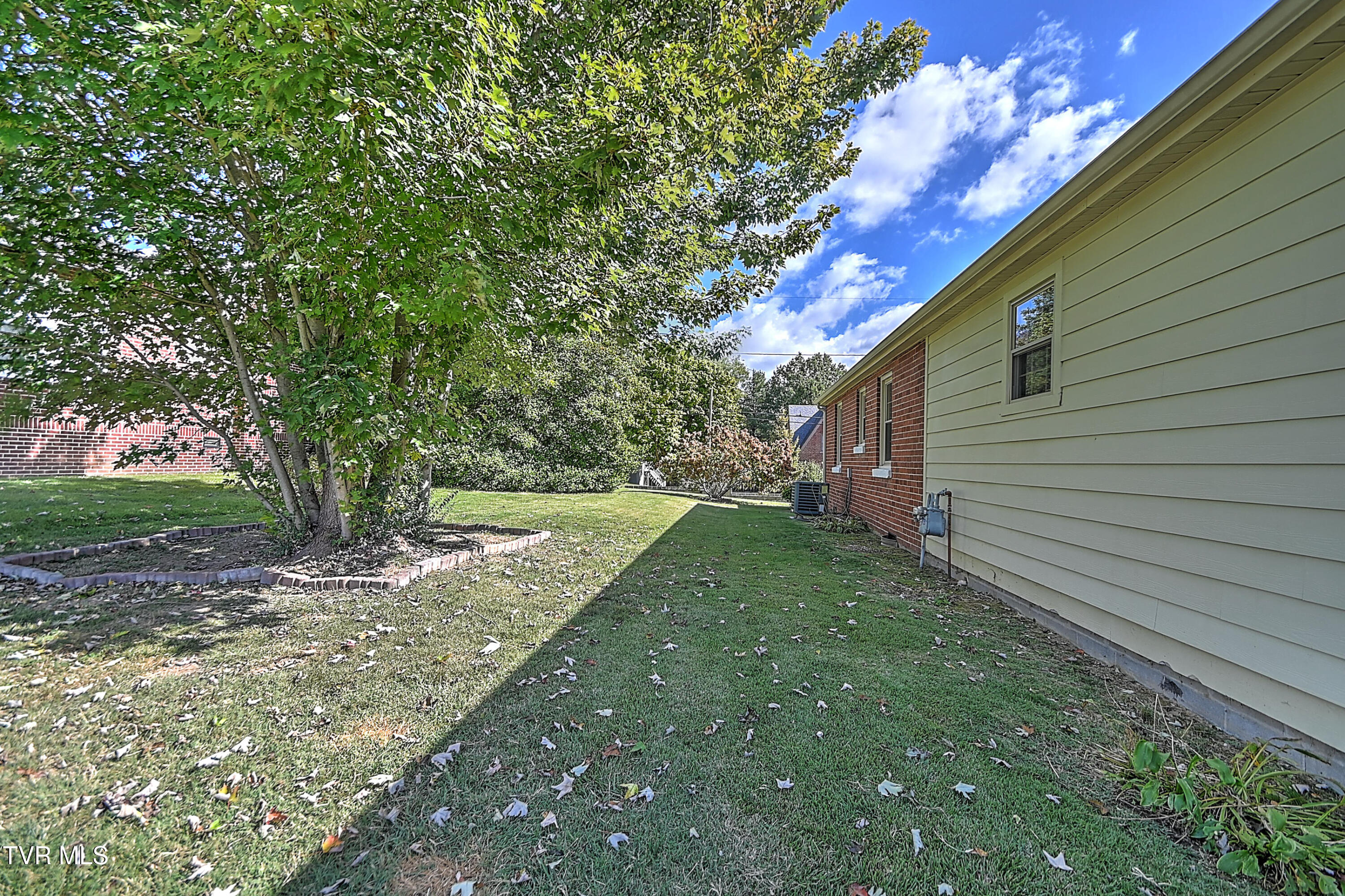 700 Park Street Bristol, VA 24201 - Photo 41 of 45 700 Park St DB-38