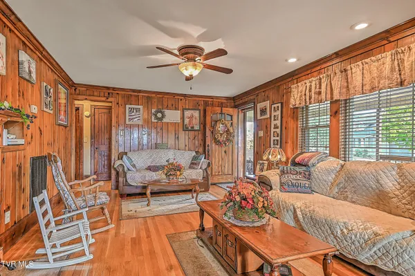 $314,900 | 700 Park Street, Bristol, VA 24201
