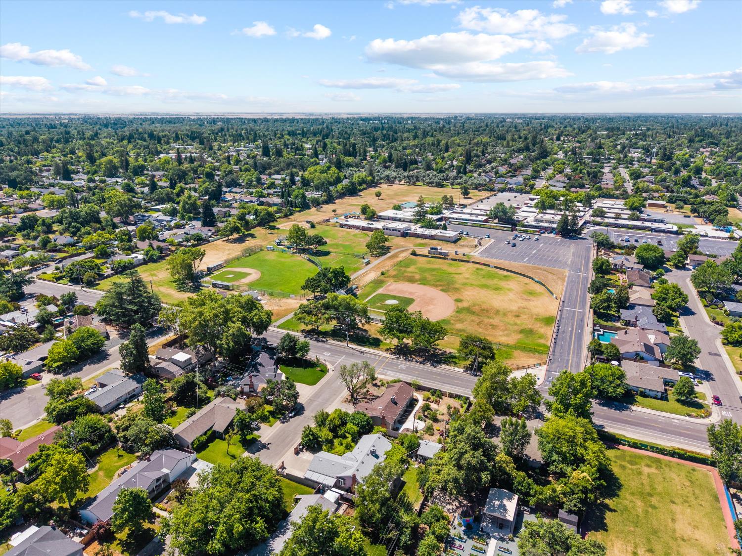 2101 Bircher Way Carmichael, CA 95608 - Photo 29 of 33