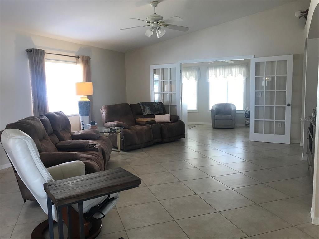 13338 Southwest 111th Circle Dunnellon, FL 34432 - Photo 12 of 32