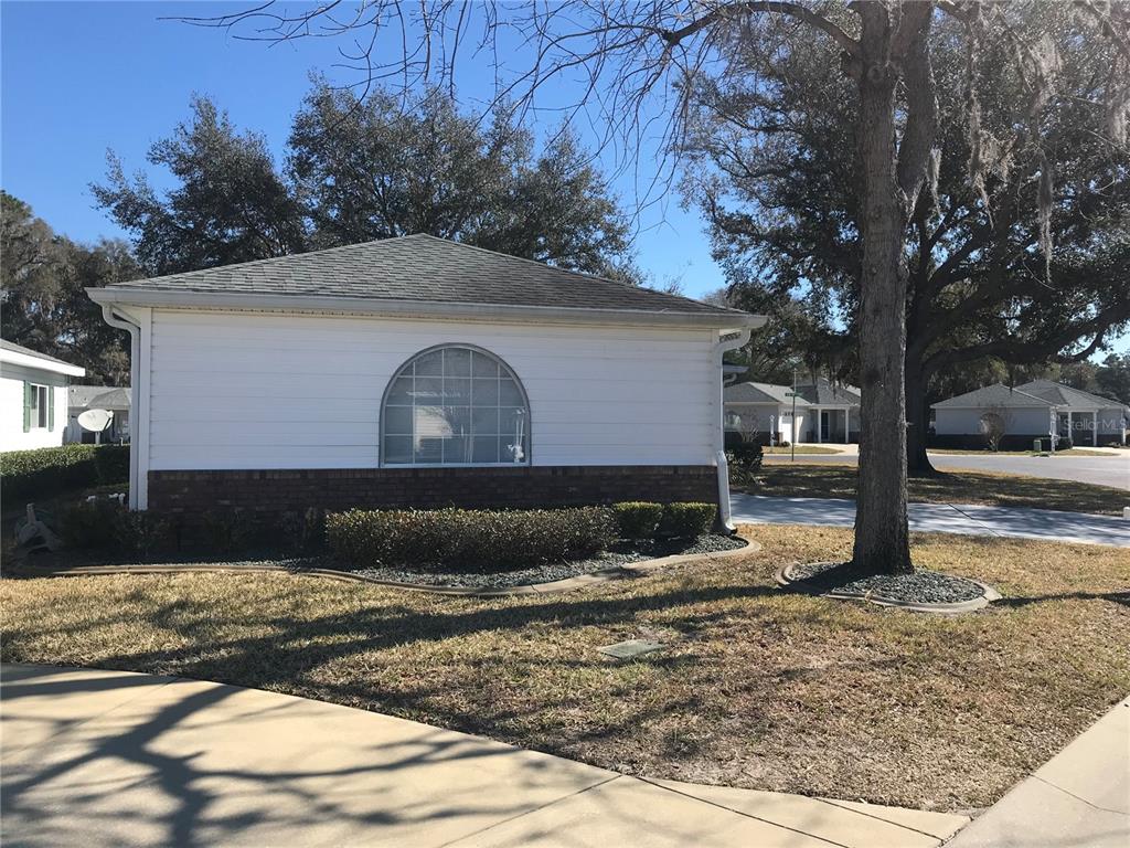 13338 Southwest 111th Circle Dunnellon, FL 34432 - Photo 4 of 32