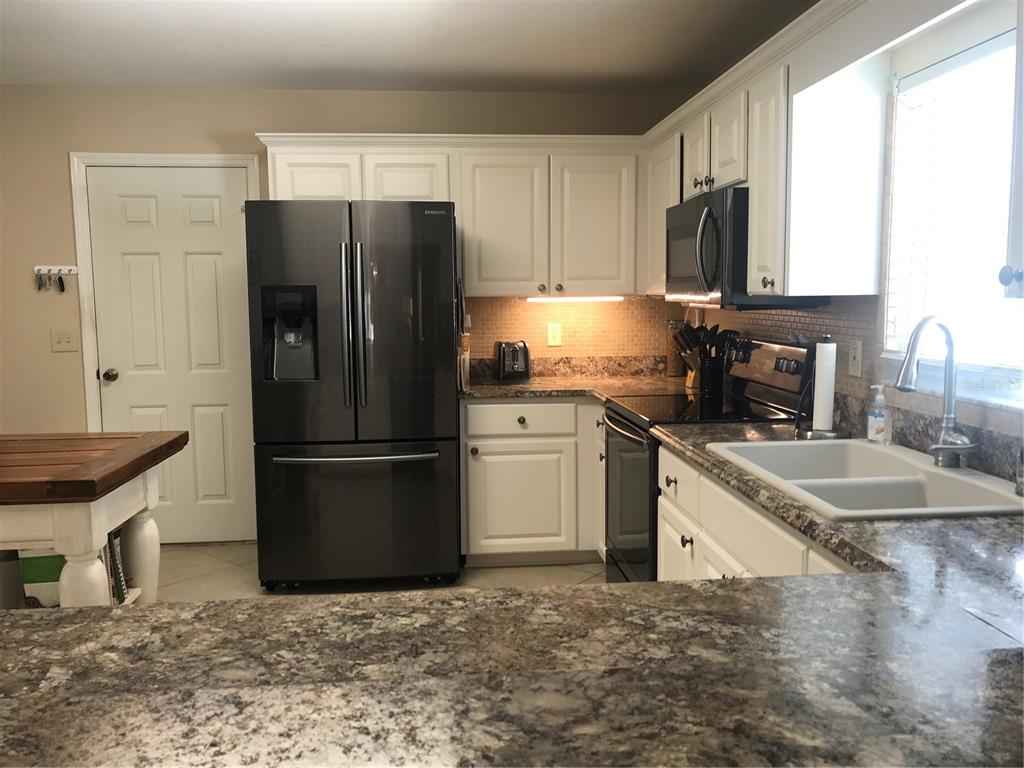 13338 Southwest 111th Circle Dunnellon, FL 34432 - Photo 6 of 32