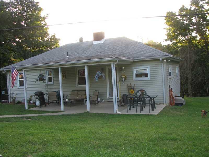 5 Memory Lane Washington, PA 15301 - Photo 1 of 1 Exterior Front.