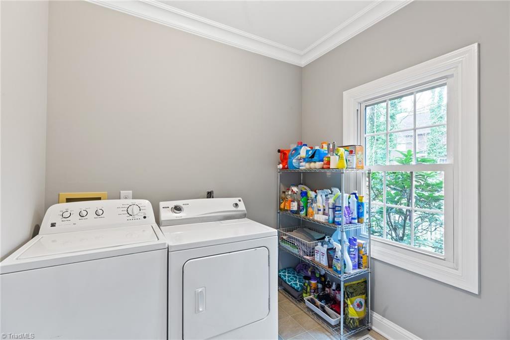 2604 Burch Point High Point, NC 27265 - Photo 20 of 47 Gallery Image 20