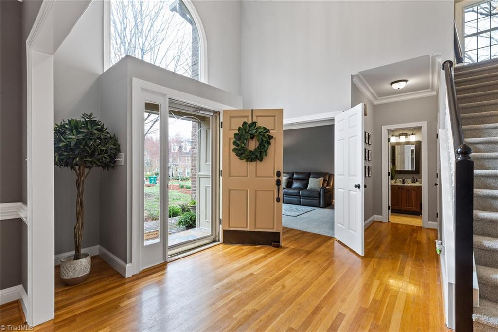 2604 Burch Point High Point, NC 27265 - Photo 4 of 47 Gallery Image 4