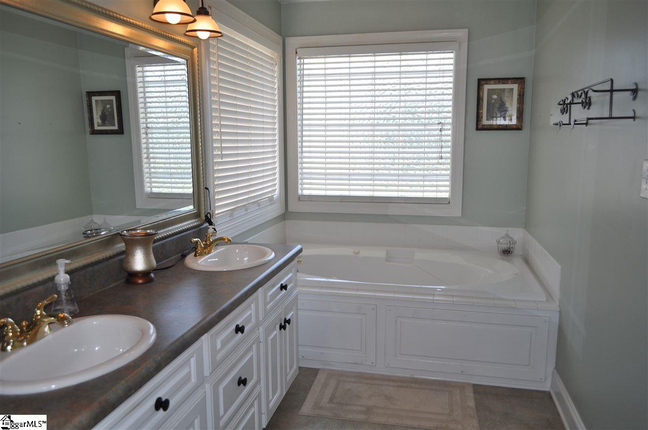 203 Fosters Grove Road Chesnee, SC 29323 - Photo 12 of 24 Gallery Image 12