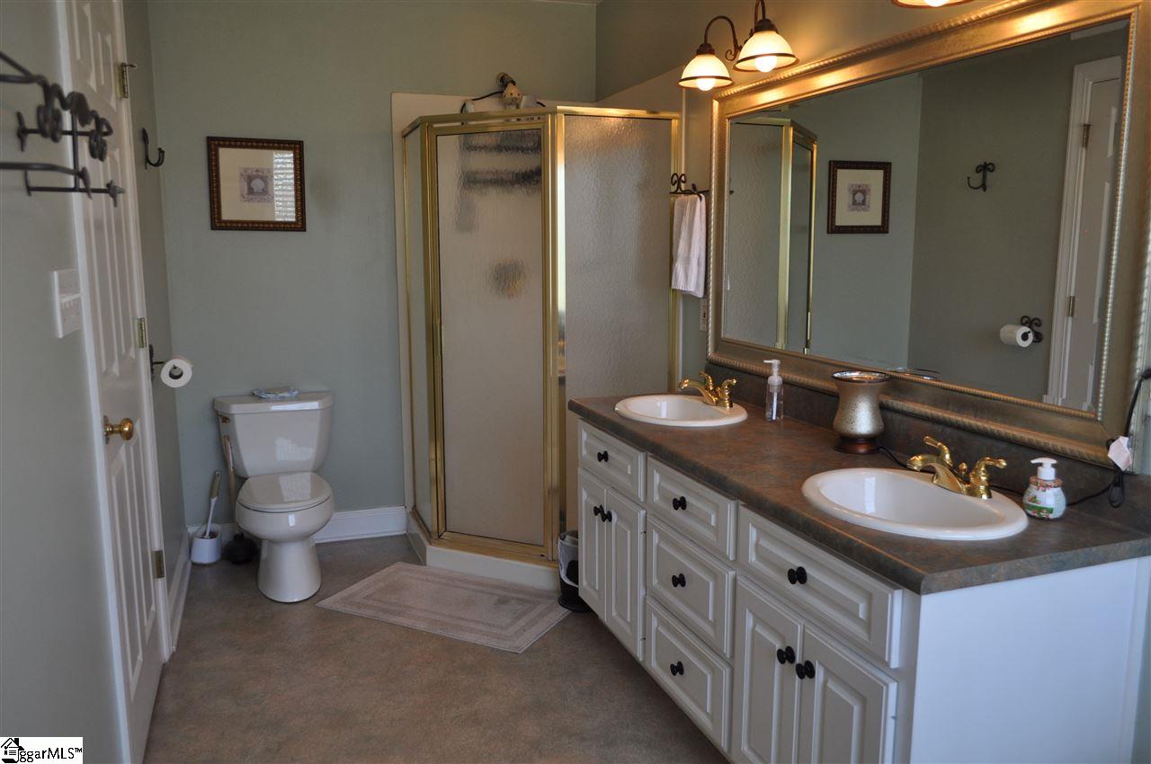 203 Fosters Grove Road Chesnee, SC 29323 - Photo 13 of 24 Gallery Image 13