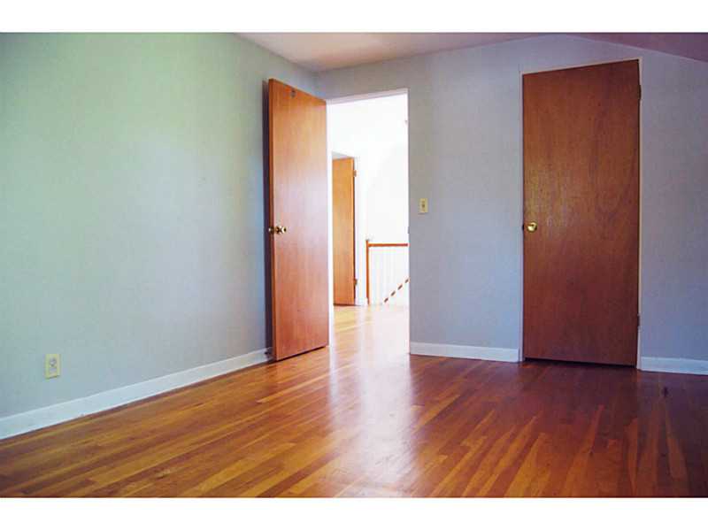 32 Plum Road East Providence, RI 02915 - Photo 18 of 25 Bedroom.