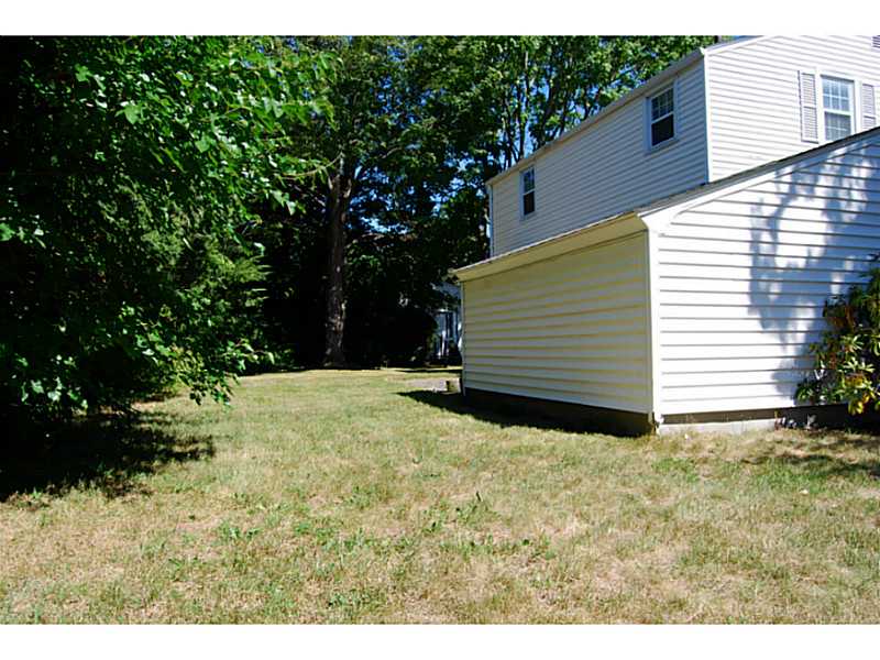 32 Plum Road East Providence, RI 02915 - Photo 23 of 25 Yard/Garden.