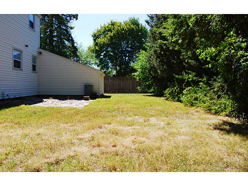 32 Plum Road East Providence, RI 02915 - Photo 24 of 25 Yard/Garden.