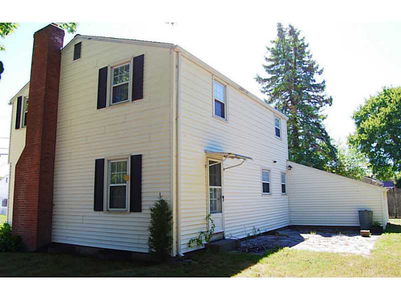 32 Plum Road East Providence, RI 02915 - Photo 25 of 25 Exterior Back.