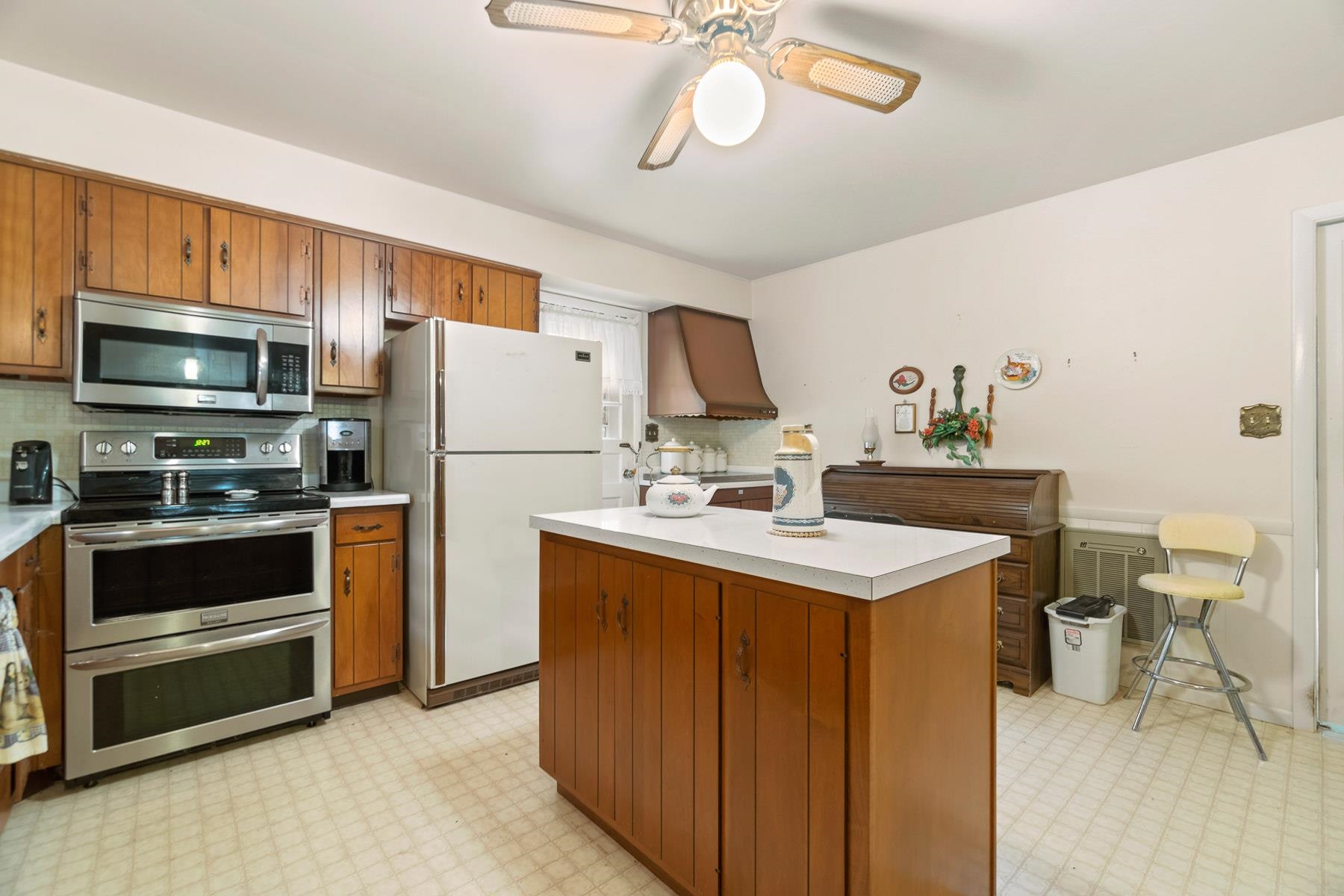 4466 West Division Road Huntington, IN 46750 - Photo 17 of 36 Gallery Image 17