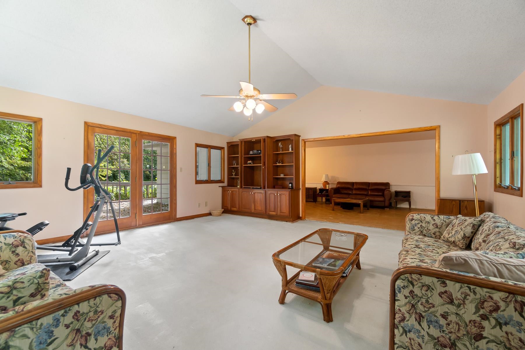 4466 West Division Road Huntington, IN 46750 - Photo 23 of 36 Gallery Image 23