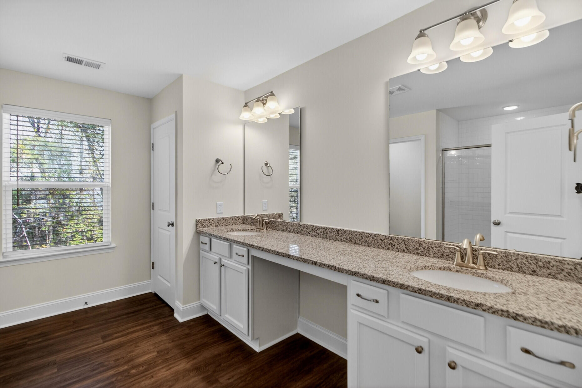 992 Theodore Road Mount Pleasant, SC 29429 - Photo 17 of 29 17_17_mls