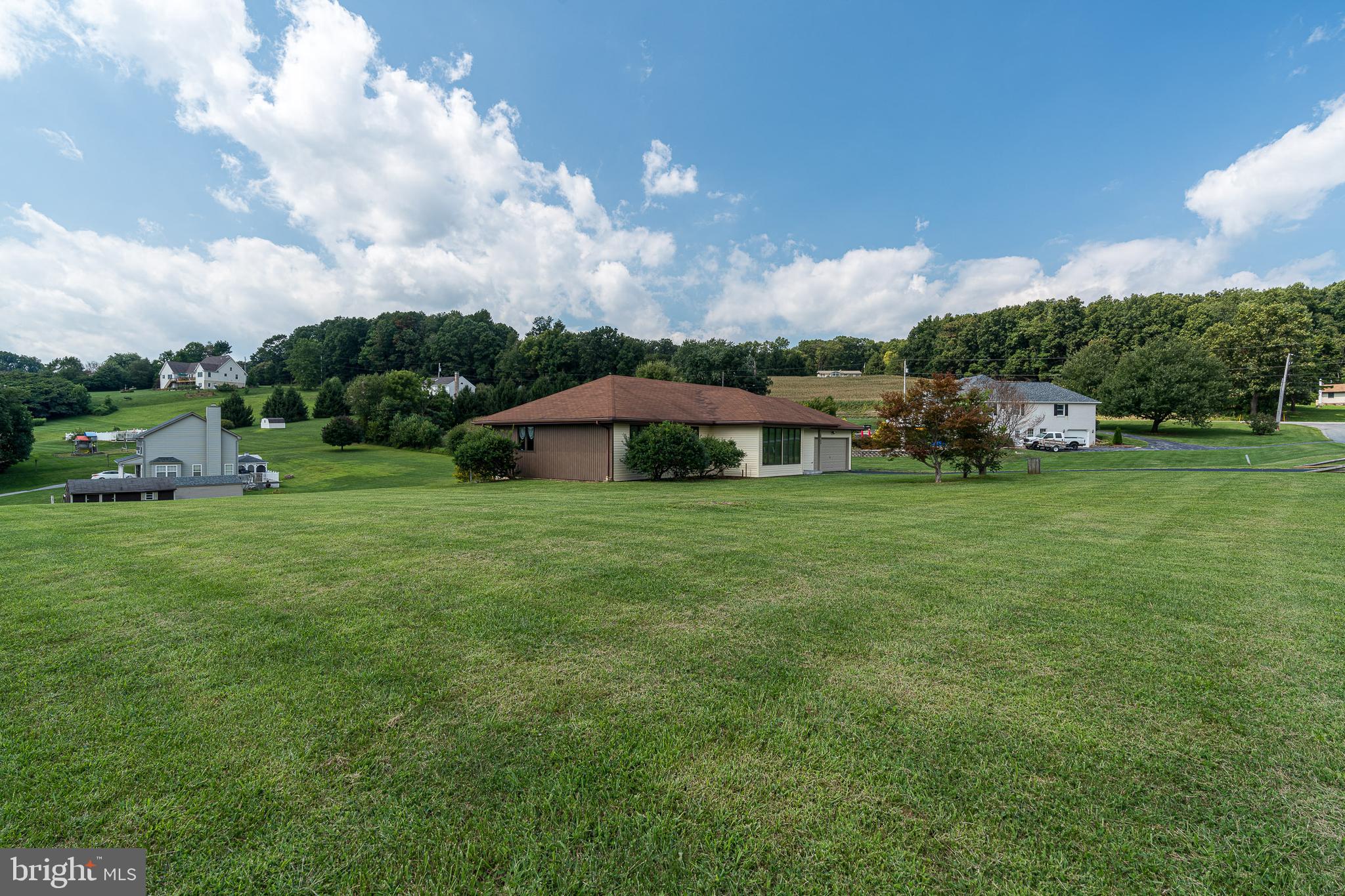 16304 Dolf Road Stewartstown, PA 17363 - Photo 5 of 32 Gallery Image 5
