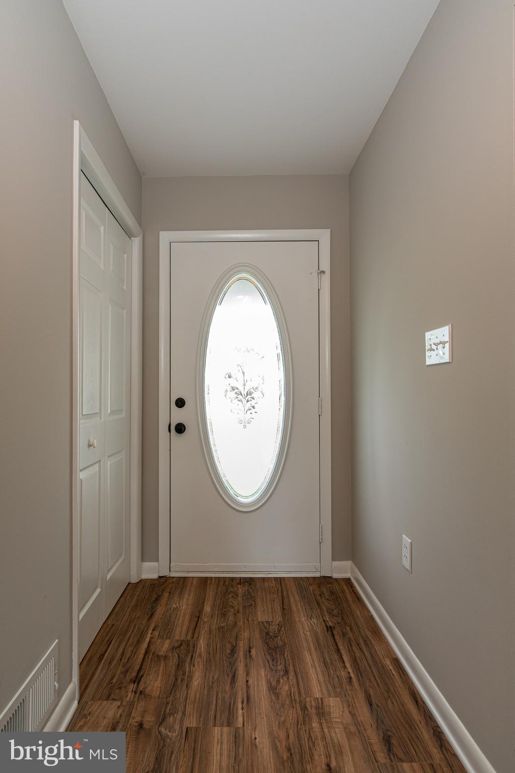 16304 Dolf Road Stewartstown, PA 17363 - Photo 10 of 32 Gallery Image 10