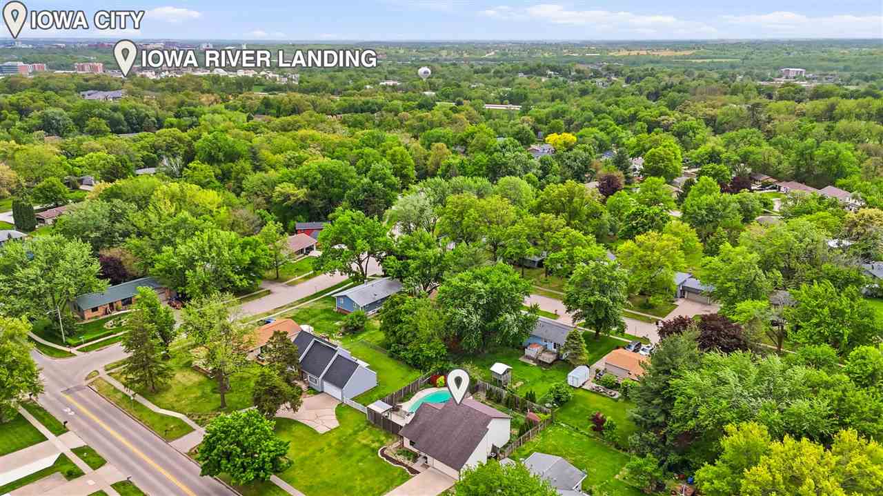 706 Holiday Road Coralville, IA 52241 - Photo 49 of 54 Gallery Image 49