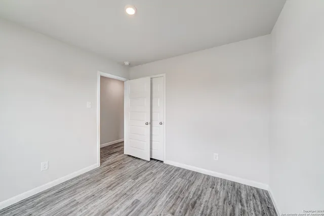 $199,990 | 305 Mariposa Circle, Kenedy, TX 78119