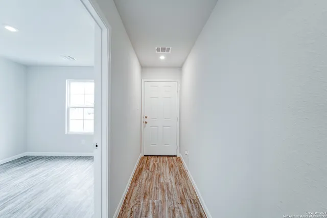 $199,990 | 305 Mariposa Circle, Kenedy, TX 78119