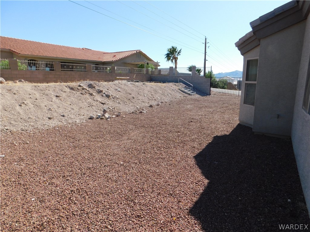 3370 South Ridge Avenue Bullhead City, AZ 86429 - Photo 16 of 56 a view of outside space