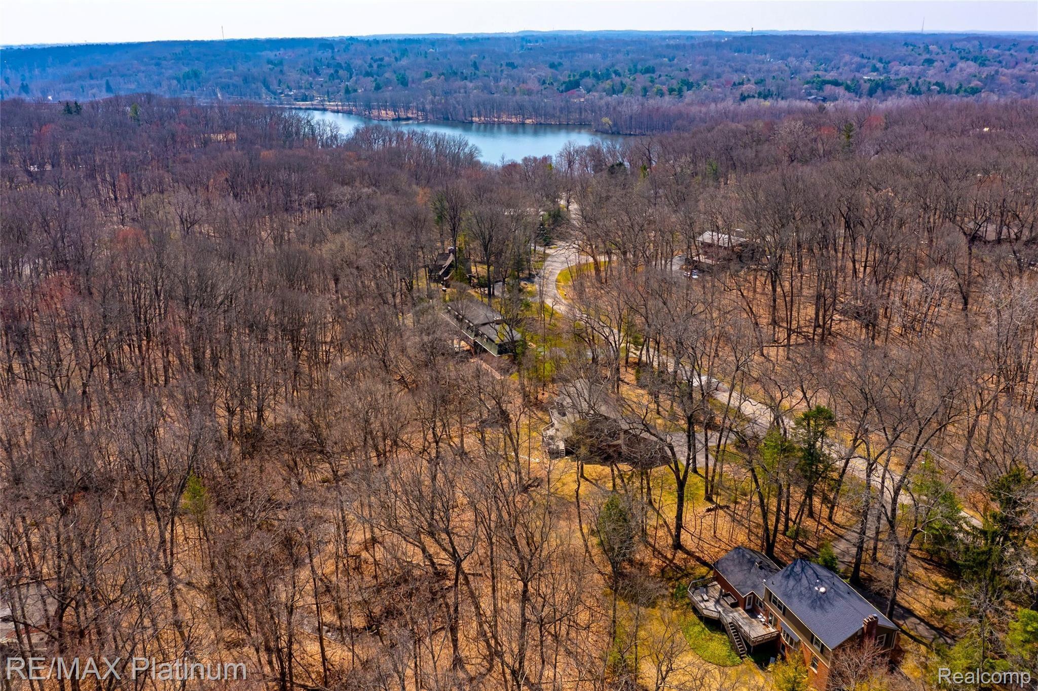 625 Spring Valley Road Ann Arbor, MI 48105 - Photo 72 of 75 DJI_0027-HDR.jpg