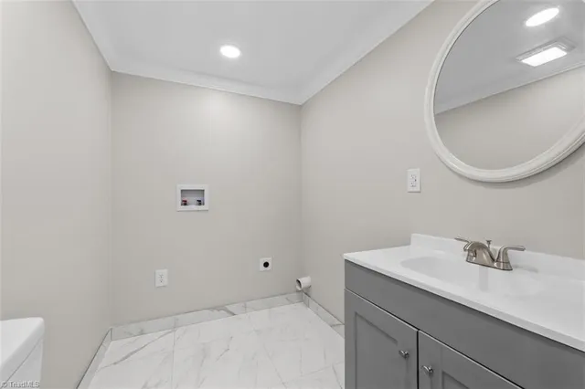 $375,000 | 805 West 5th Avenue, Lexington, NC 27292