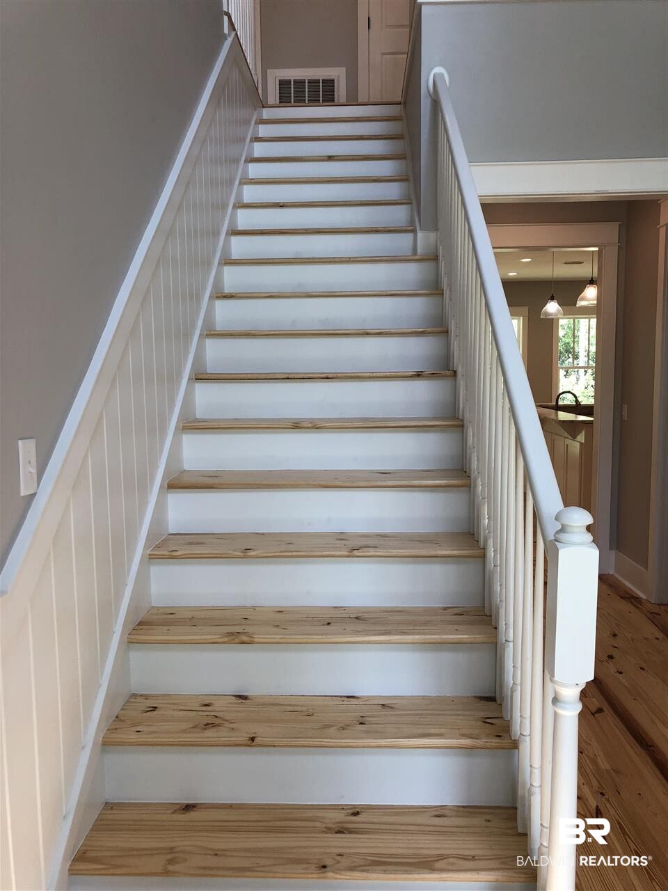 5598 Millhouse Road Gulf Shores, AL 36542 - Photo 4 of 29 Stairway