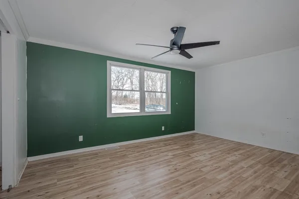 $307,500 | 21339 West Morton Drive, Lake Villa, IL 60046